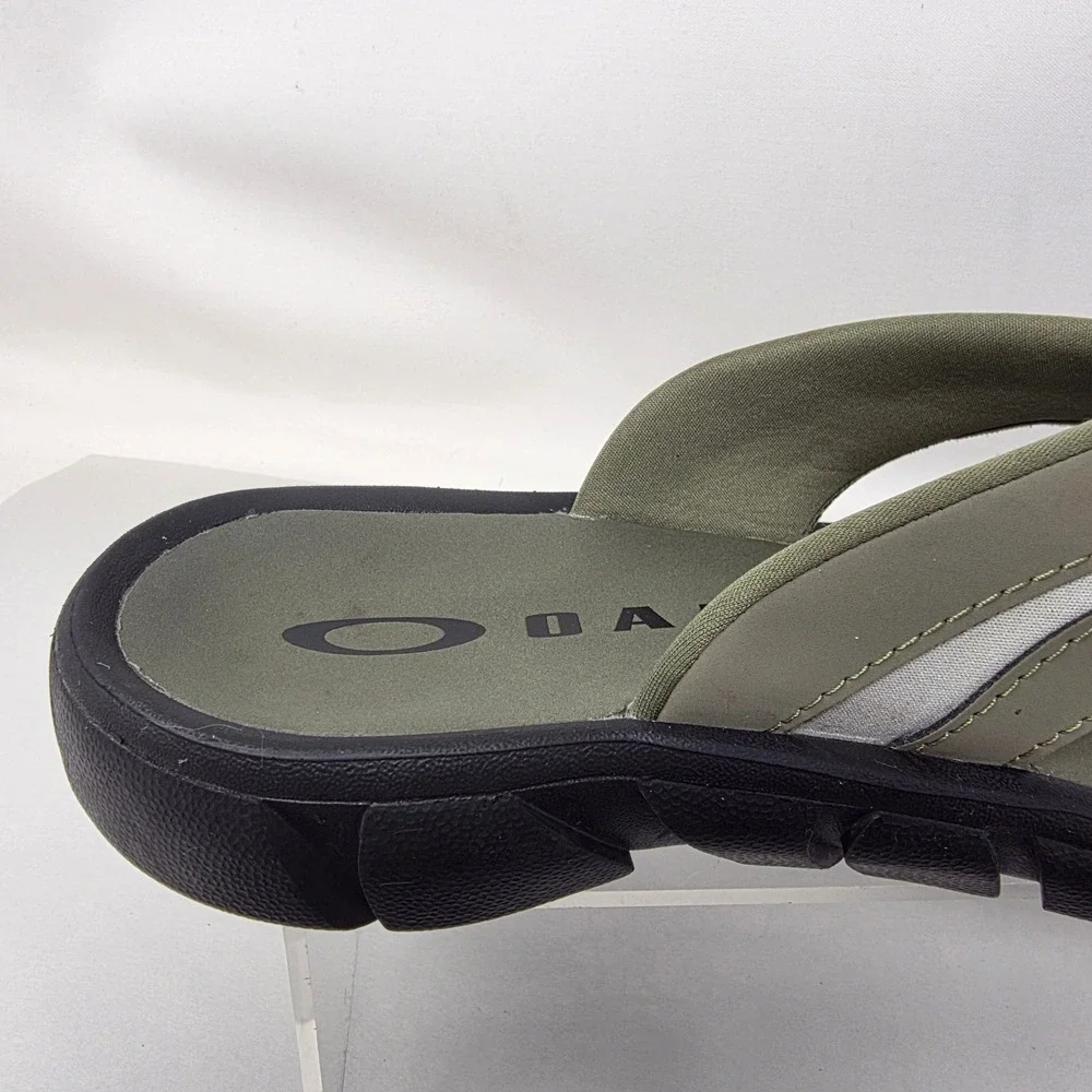 Oakley Operative 2.0 Sandals Mens 9 Flip Flops Olive Green Gray FOF100418 EX